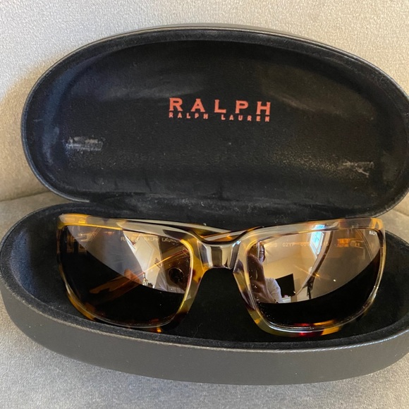 Ralph Lauren Accessories - Ralph Lauren Tortoiseshell Sunglasses
